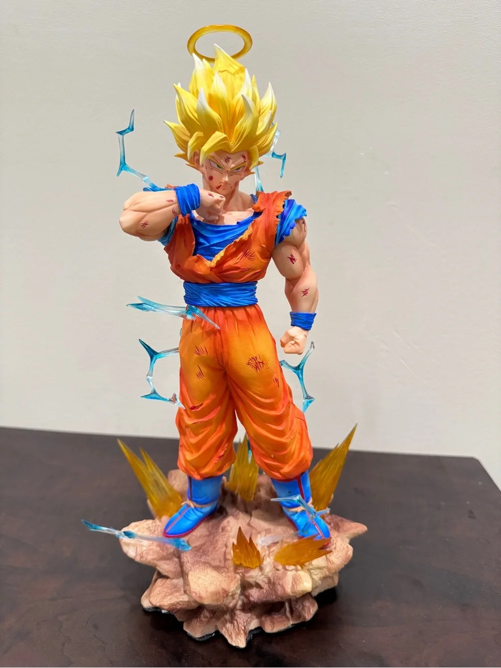 Dragon ball Goku light up figure statue